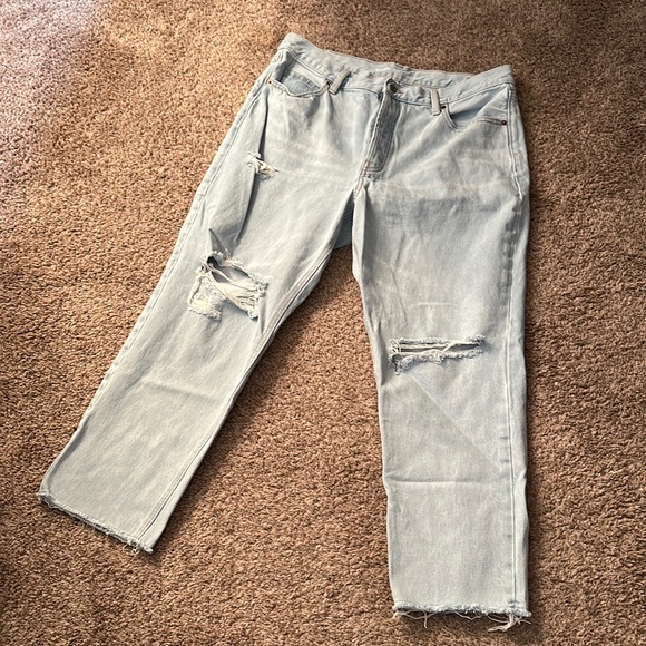 Old Navy Denim - Old Navy slouchy jeans size 14